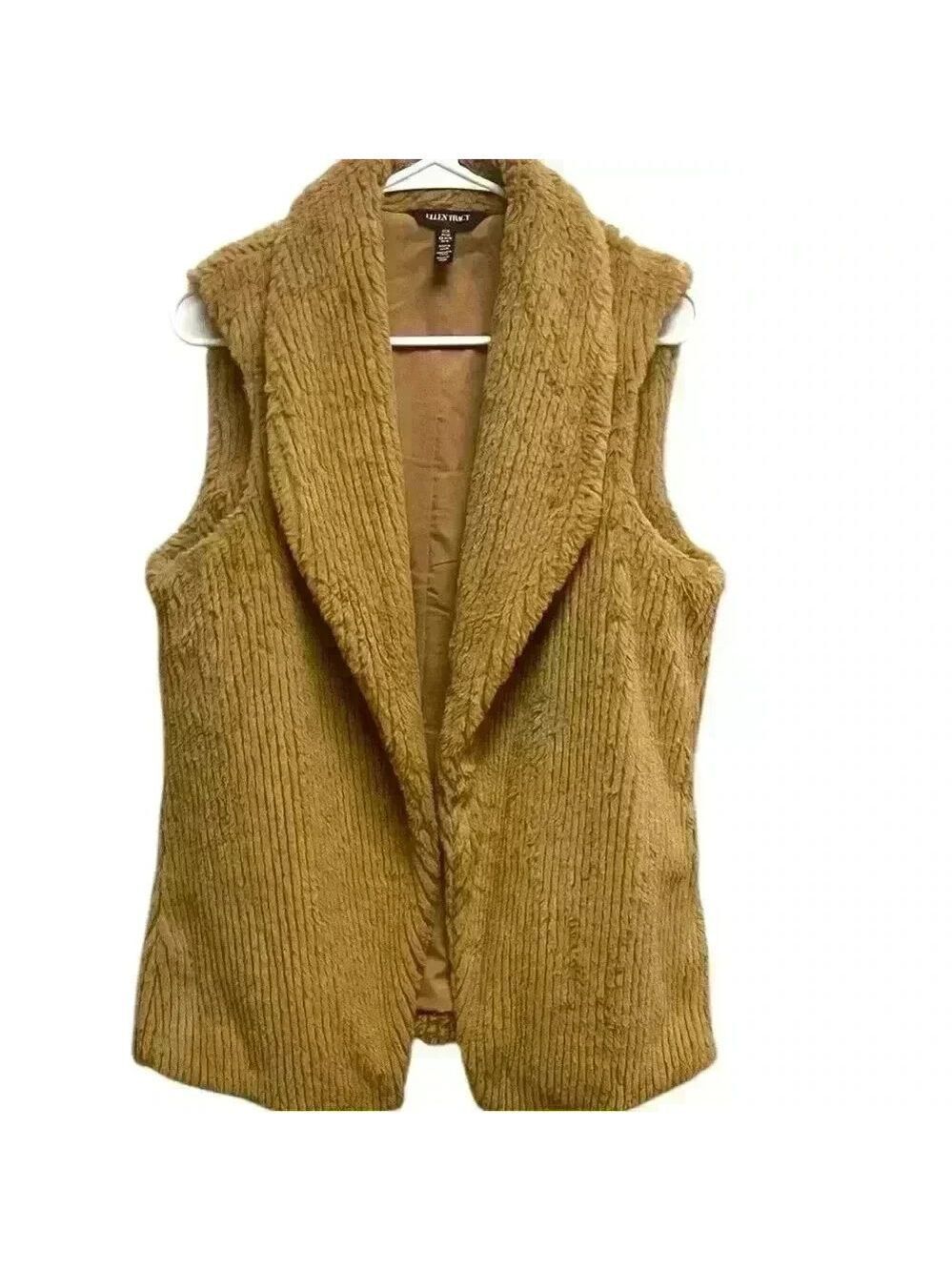 Ellen Tracy Vest, Women’s Medium.  Previously Owned, Excellent Condition